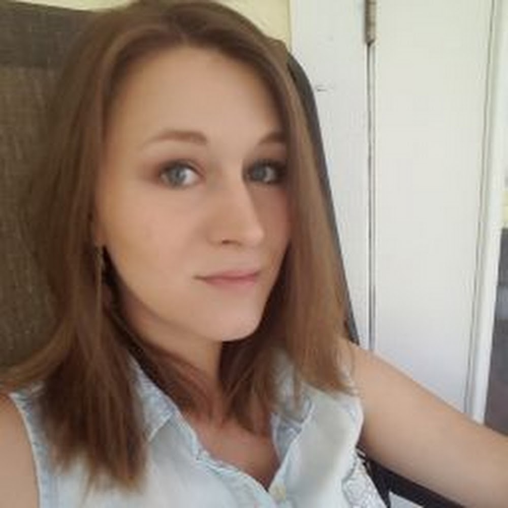 Meet your Posher, Chrisi